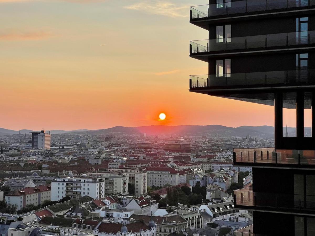 Triiiple Level 20 - Sonnenwohnen Apartment Mit Parkplatz Und Fantastischem Ausblick เวียนนา ภายนอก รูปภาพ