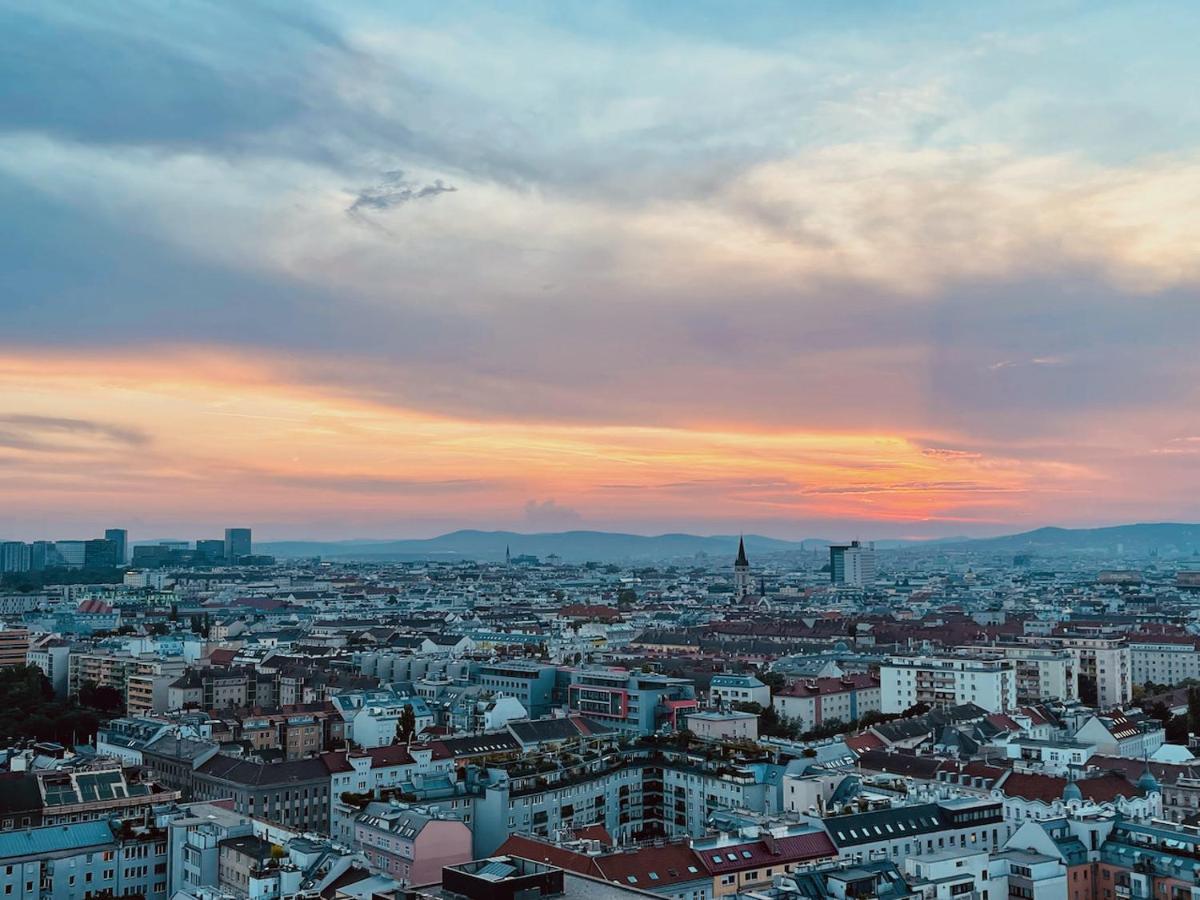 Triiiple Level 20 - Sonnenwohnen Apartment Mit Parkplatz Und Fantastischem Ausblick เวียนนา ภายนอก รูปภาพ