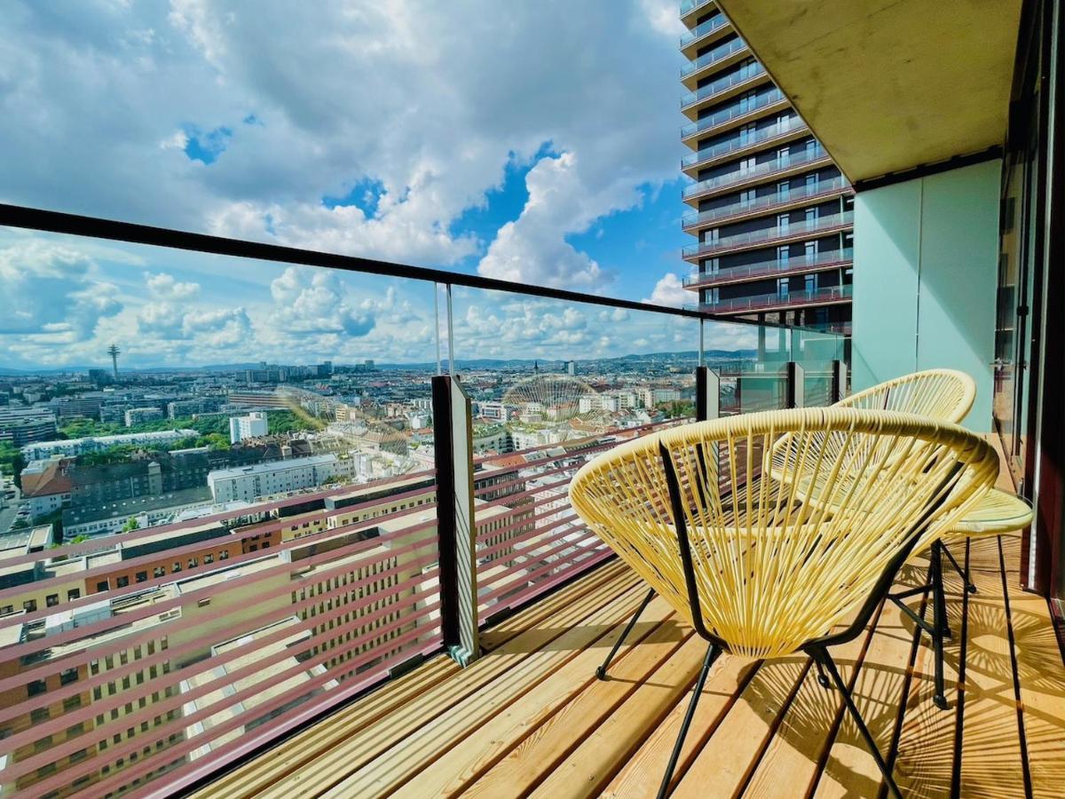 Triiiple Level 20 - Sonnenwohnen Apartment Mit Parkplatz Und Fantastischem Ausblick เวียนนา ภายนอก รูปภาพ